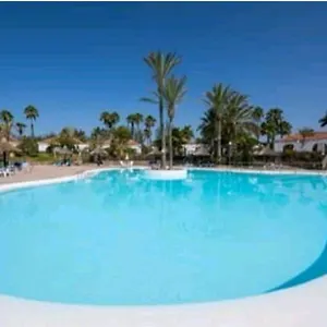 parque-golf-relaxing-bungalow.in-canary-islands.com/